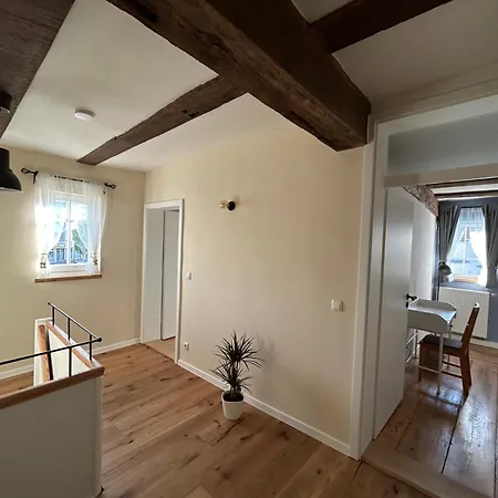 In Charmantem Fachwerkhaus Zentral Gelegen