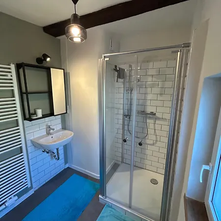 Δωμάτια σε οικογενειακή κατοικία In Charmantem Fachwerkhaus Zentral Gelegen *