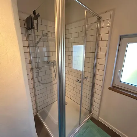 Δωμάτια σε οικογενειακή κατοικία In Charmantem Fachwerkhaus Zentral Gelegen Lollar