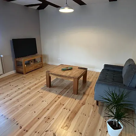 Homestay In Charmantem Fachwerkhaus Zentral Gelegen Lollar