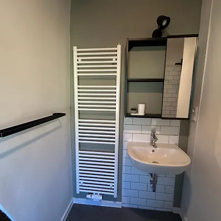 In Charmantem Fachwerkhaus Zentral Gelegen ホームステイ