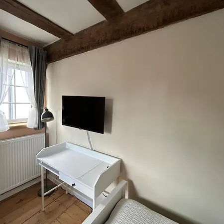 In Charmantem Fachwerkhaus Zentral Gelegen *