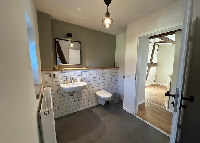 In Charmantem Fachwerkhaus Zentral Gelegen *