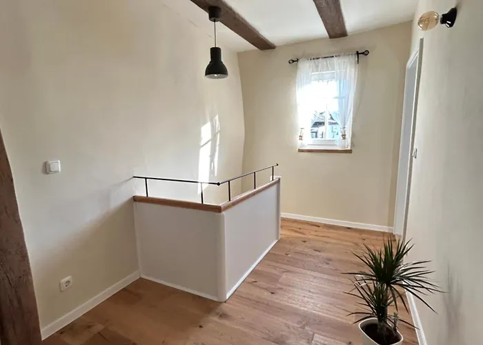 Homestay In Charmantem Fachwerkhaus Zentral Gelegen Lollar