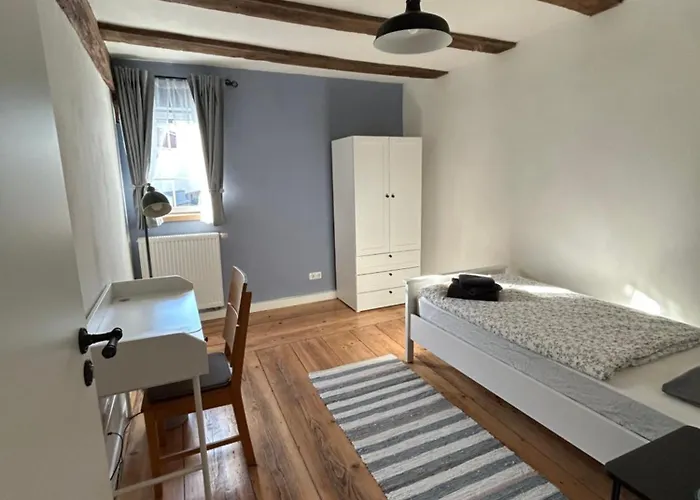 In Charmantem Fachwerkhaus Zentral Gelegen *